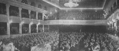 Вид зала, гле состоялся IV съезд Албанской партии труда