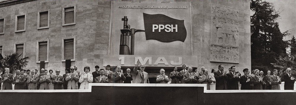  .    1983 .